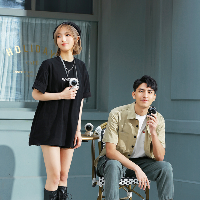 New Creative Mini USB Astronaut Fan, Space Man Neck Hanging Small Fan, Tabletop Bladeless Handheld Fan