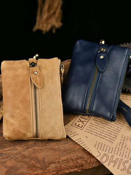 Leather Key Bag Top Layer Cowhide Large Capacity Key Bag Multi-function Car Key Storage Bag Portable Wallet
