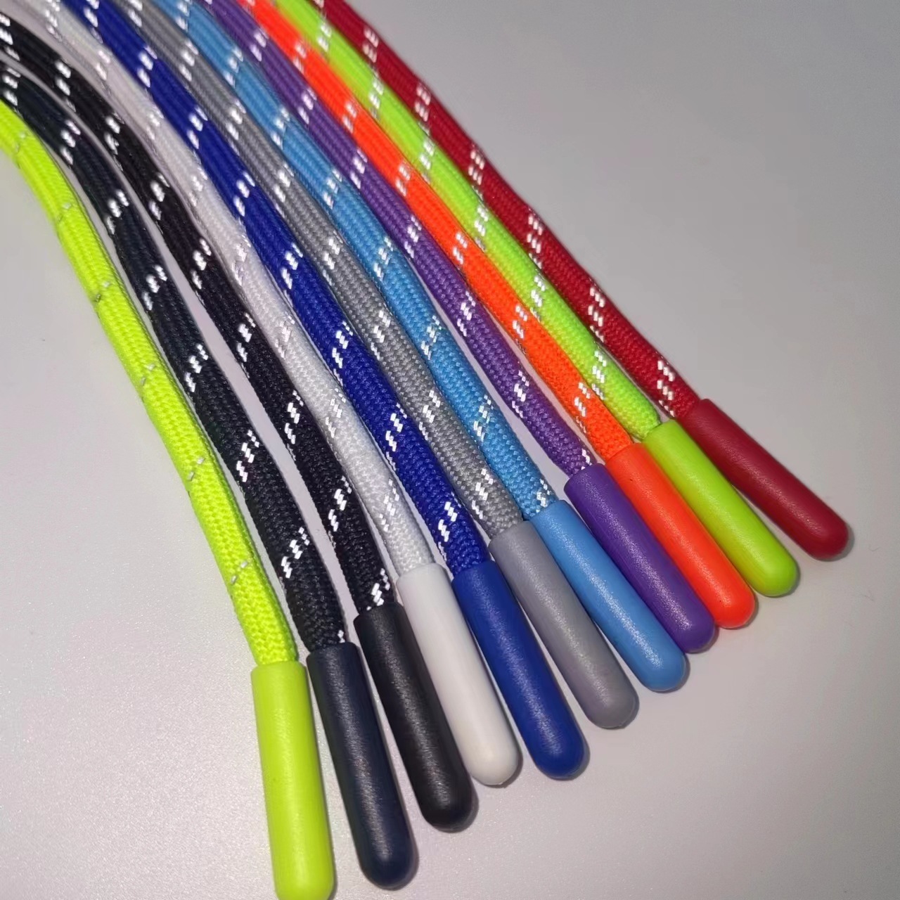 厂家直销彩色反光实芯跳点圆绳夜间反光运动裤抽绳卫衣帽绳