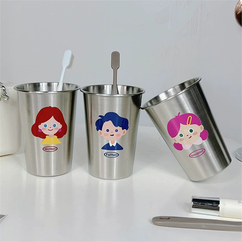 Мультфильмная зубная паста? Wait: original: "Cartoon mouthwash, creative toothbrush stainless steel, increased thickness, fall protection, simple and elegant design"