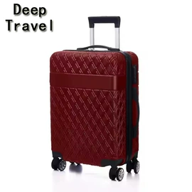 旅行箱;化妆包;拉杆