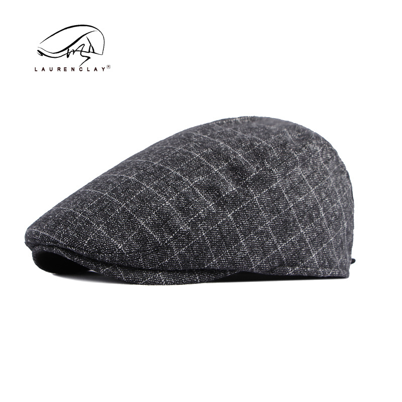 Otoño e Invierno nuevo japonés acolchado boina caliente retro británico de los hombres enarboló Cap Plaid moda sombrero delantero mujeres