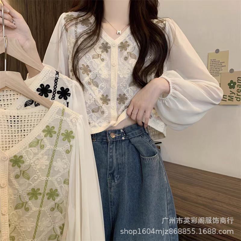 Fashionable Design New Lace Hollow Splicing Shirt Crochet Embroidery Long-Sleeve Chiffon Niche Short Top Trendy Fashionable Design New Lace Hollow Splicing Shirt Crochet Embroidery Long-Sleeve Chiffon Niche Short Top Trendy
