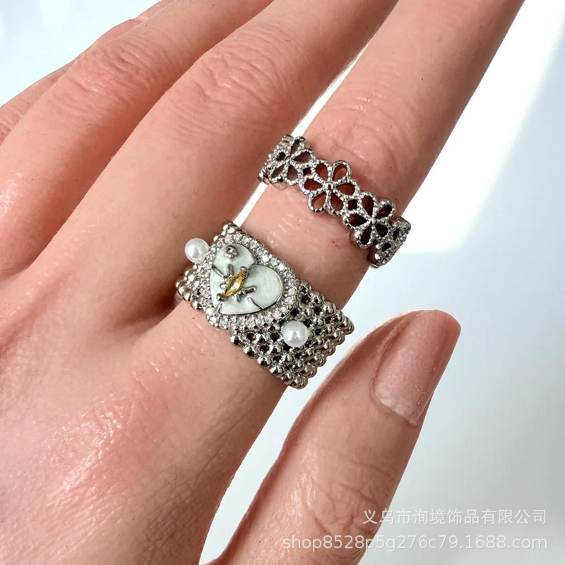 Set pearl, ring, flowered