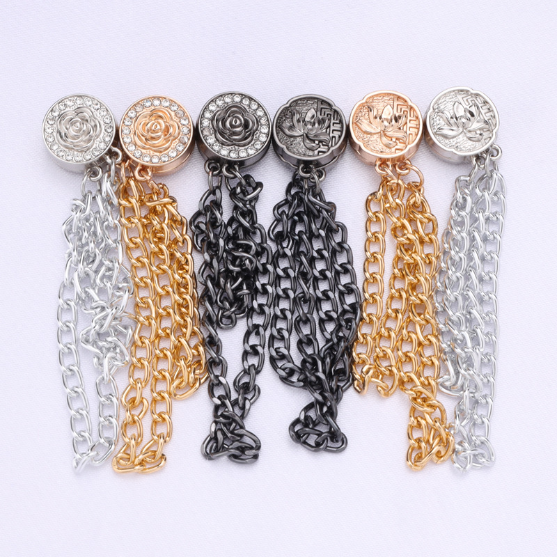 チェーンの磁気はズボンの足を引きずることを防ぎます。金属の磁気は袖口を固定します。