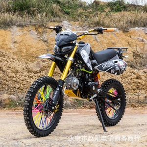 125Cc yanacaqla işləyən, mexaniki muftalı, iki təkərli off-road motosiklet