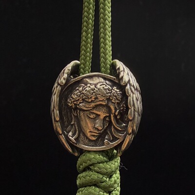 Cross border brass Valkyrie Profile Pendant Copper-nickel alloy EDC Umbrella rope Pendant Flashlight Tail rope diy Zipper buckle