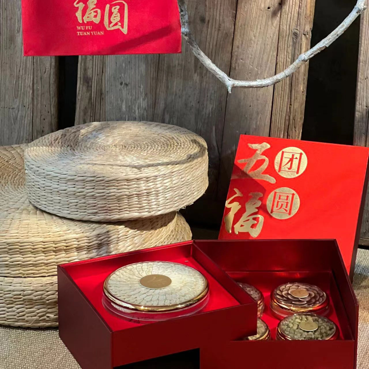 American Ginseng Gift Box Hua Qi Shen Premium Herbal Gift Set for Elders Festive Wellness Present quality and texture