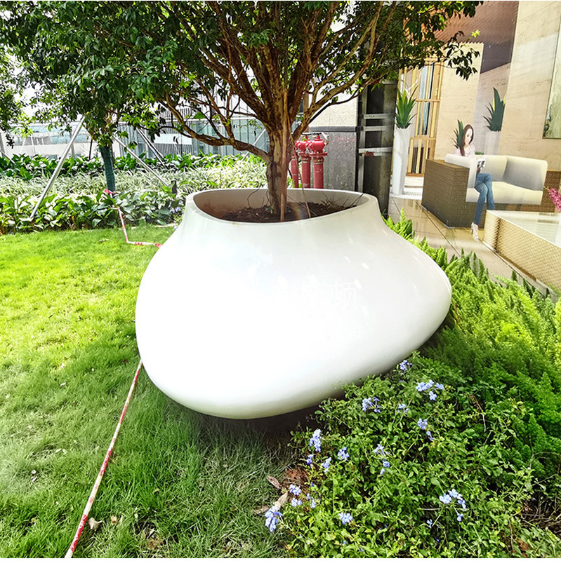 Weston Fiberglass Triangular Tree Pool Scenic Garden Flower Bed Outdoor Street Greening Planting Flower Pot Flower Cylinder Customization