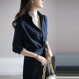 连衣裙;女式针织衫;半身裙