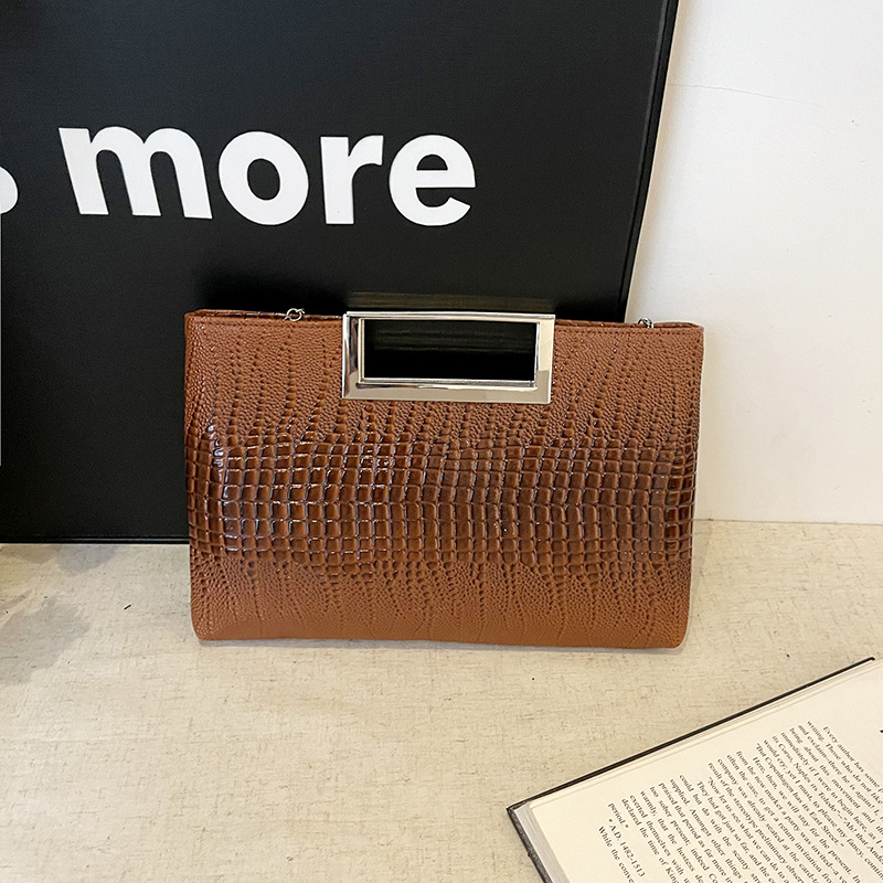 European And American Fashion Handbag 2025 New Crocodile Pattern Crossbody Chain Evening Single Shoulder High-Quality_voghion.com
