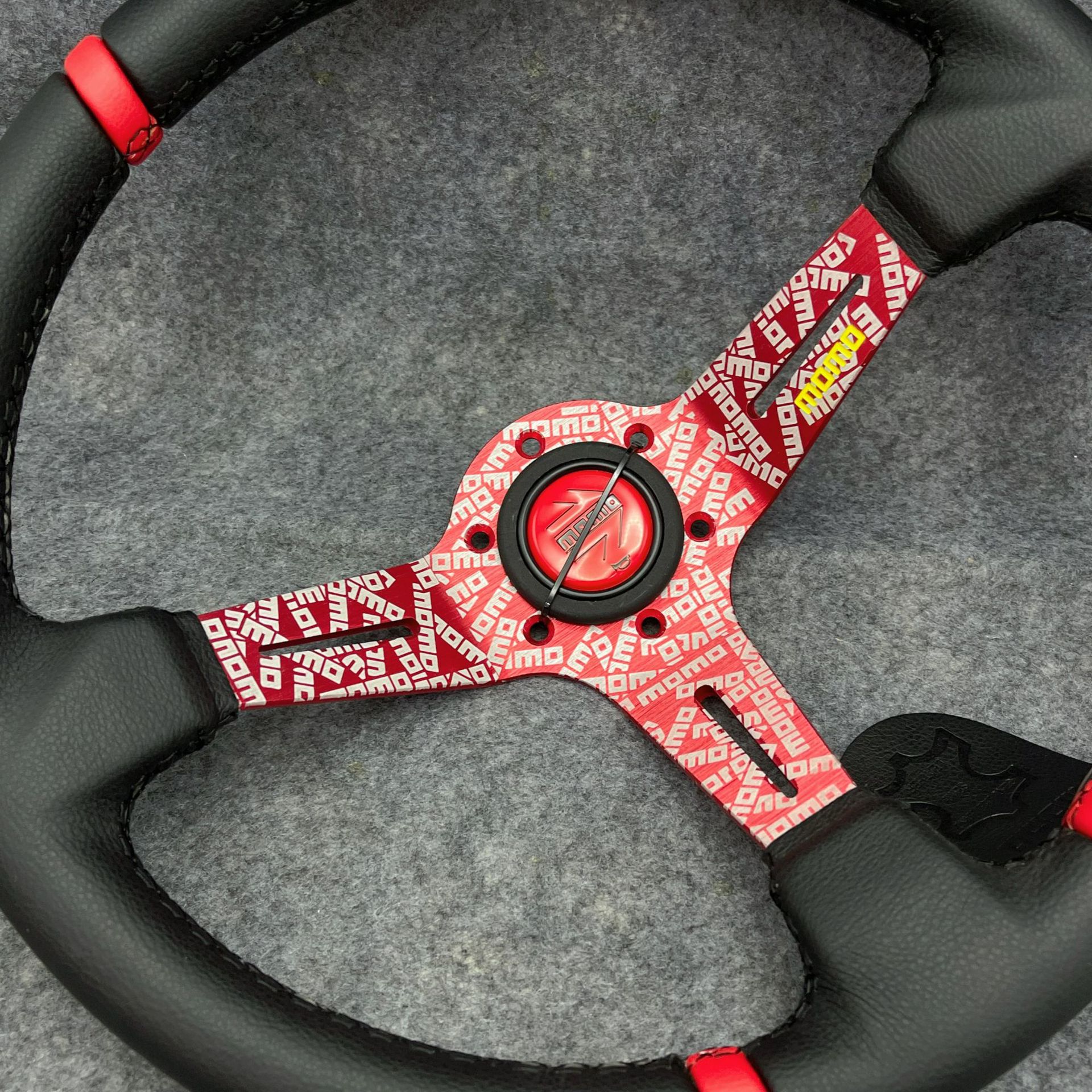 14inch Tuya matte finish modified steering wheel, universal racing modification titanium steering wheel, suitable for Fit, Civic, and Beidouxing