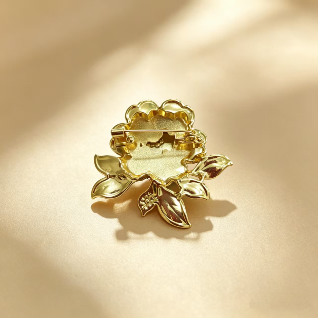 Chinese-style enamel peony brooch, cheongsam, Hanfu lapel pin, suit coat floral brooch accessory manufacturer