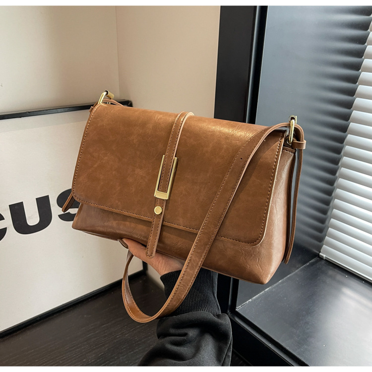 New High-End Retro Large Capacity Quality Shoulder Crossbody European And American Style Trendy Fashion Women's Bag_voghion.com