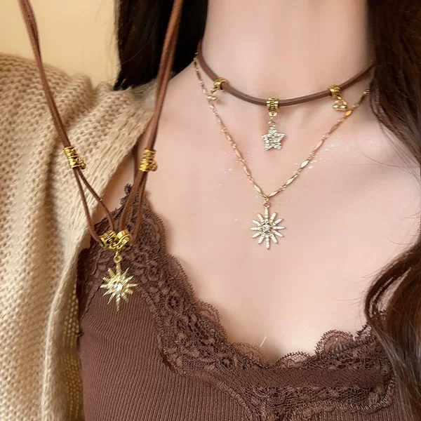 Maillard Vintage Sunflower Star 2026 New Women's Double-Layer Eight-Pointed Star Pendant with an Elegant and Sophisticated Feel
