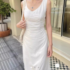 BM風新型vネック蝶結びレースベストワンピース女性bm防走光着痩せロングスカート