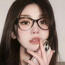 TR超轻插芯小香高级感黑框素颜黑色猫眼眼镜框女防蓝光配近视镜架