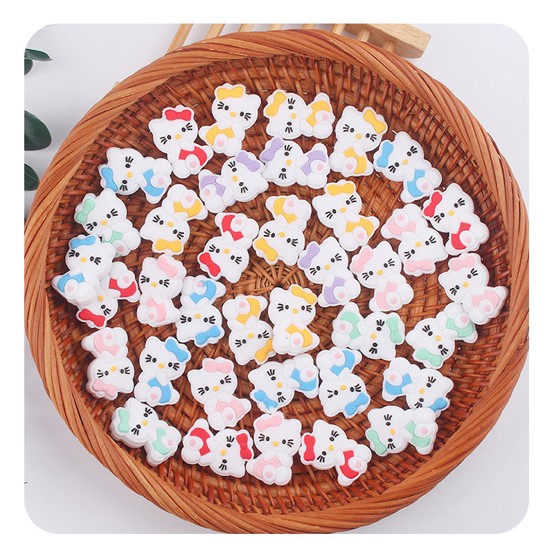 Productos creativos para bebés DIY dibujos animados animales karting gatos silicona bebé tetina cadena de dientes molares accesorios de pulsera de diente