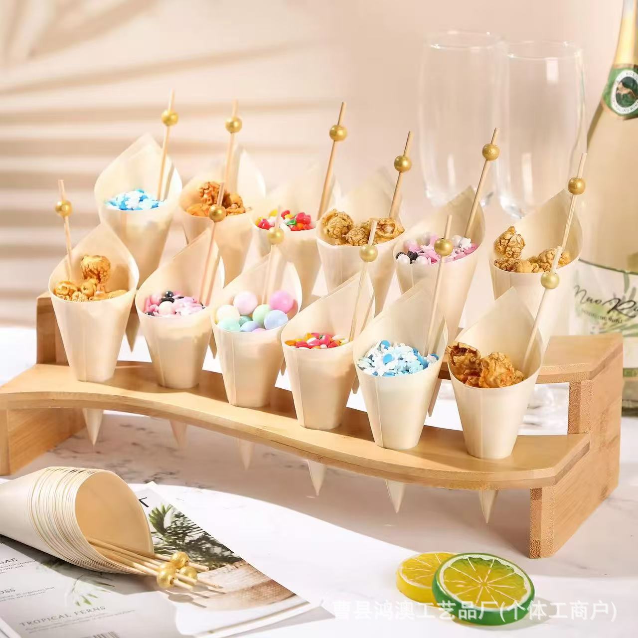 Wooden ice cream rack snow cone party banquet dessert rack round ice cream rack cone cone rack