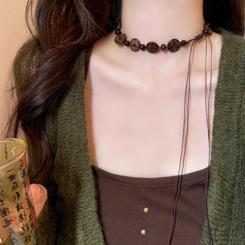 Bohemian Ethnic Style Wooden Beaded Necklace Women's High-End Accessible Luxury Niche Versatile Pull-Out Clavicle Chain Accessories