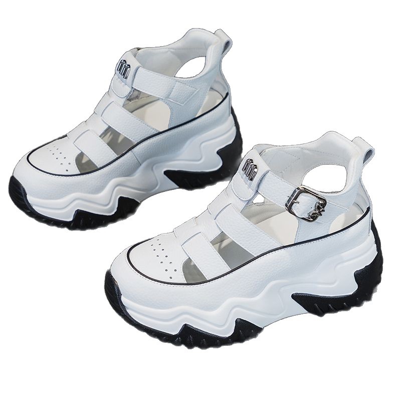 Zapatos casuales coreanos de suela gruesa primavera y verano 2026 nuevos zapatos casuales de moda, sandalias huecas y resistentes al desgaste