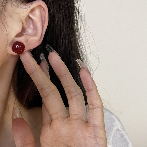 Trend small design red square geometric fashionable earrings
