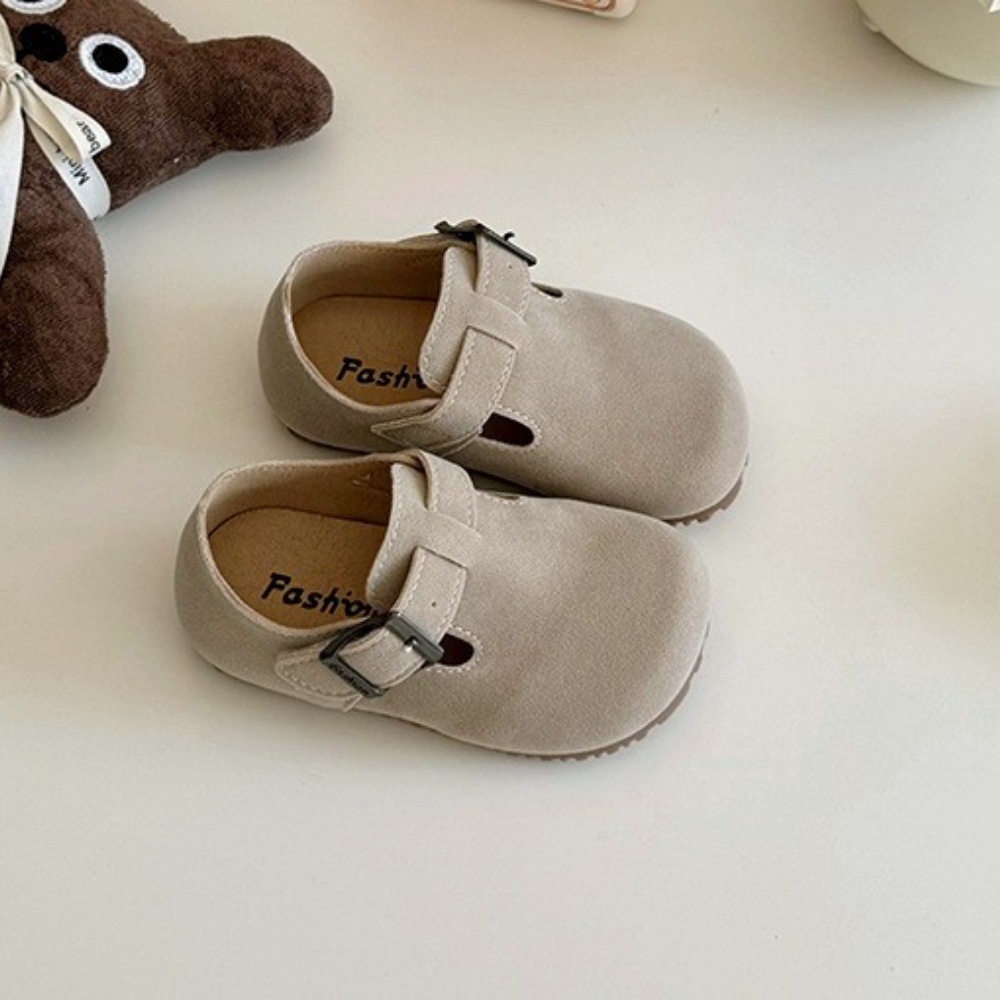 Zapatos de verano para niños Boeken nuevos zapatos de estilo coreano para niñas zapatos de cuero para niñas zapatos de soja retrógrados zapatos individuales