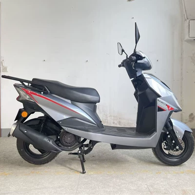 Motosikletlər 3 Fuel-Powered Cool Scooter