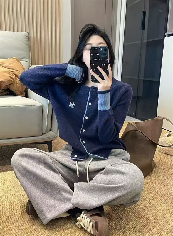 秋冬小狗刺绣针织开衫女撞色袖口拼接设计感春秋毛衣内搭上衣潮|undefined