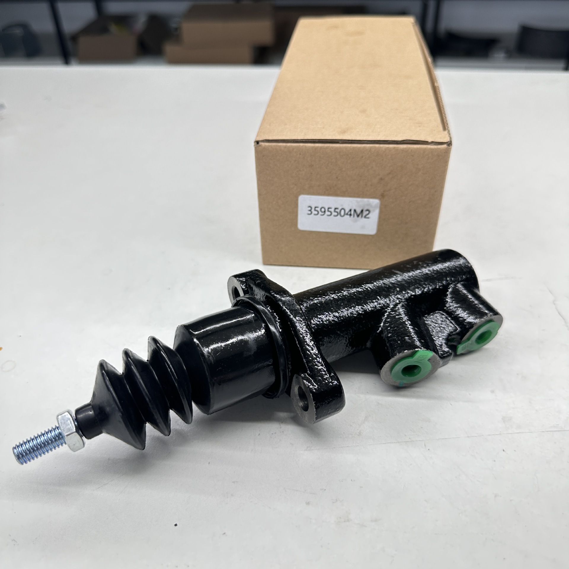 Suitable for Massey Ferguson Tractor Brake Master Cylinder 3595504m2