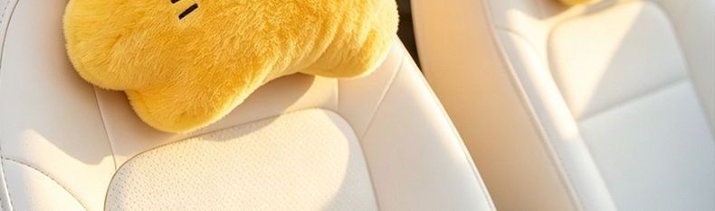 Headrest suitable for all seasons, same style lumbar support cushion, waist-protecting pillow, cartoon car seat cushion, cute car pillow