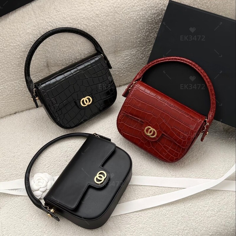 Cross-border shipping 26 Chanel-style flap bag for women, crocodile pattern cowhide vintage saddle bag, handbag, shoulder bag, crossbody bag Cross-border shipping 26 Chanel-style flap bag for women, crocodile pattern cowhide vintage saddle bag, handbag, shoulder bag, crossbody bag