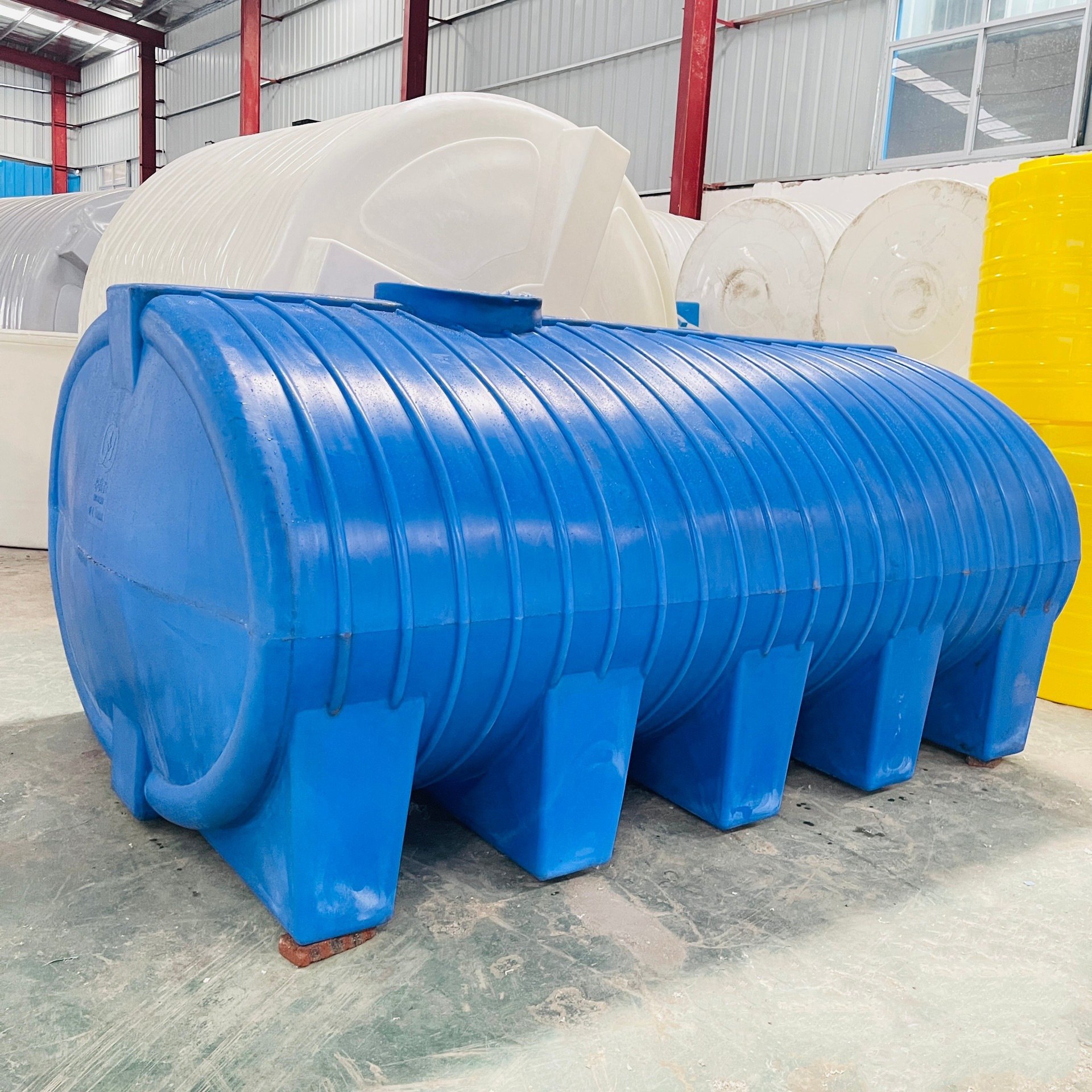 10吨加厚卧式塑料水塔 运输桶 车载运输箱塑料储水罐果园施肥料桶