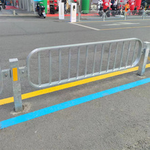 ����·���A����ʽ�o�ڽ�ͨ��ȫ���ڌ�������·�����е���ײ��