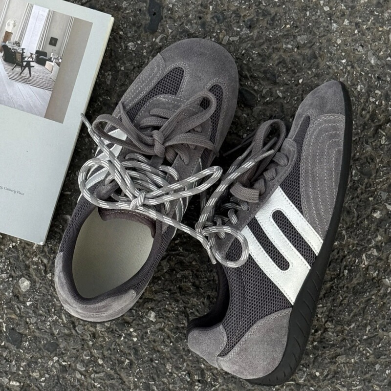 Genuine Leather Gray German Training Shoes for Women 2026 New Model Formula Racing Shoes Retro Flat-Soled Forrest Gump Sneakers for Women