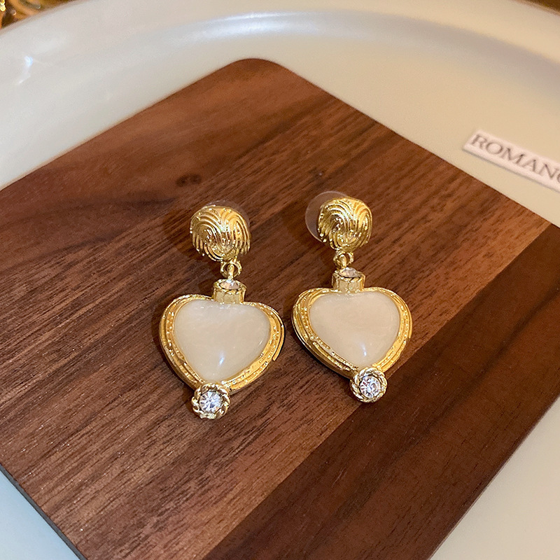 Holiday, Travel Occasion 1 Pair Ethnic Style Streetwear Geometric Plating Alloy Drop Earrings Ear Studs