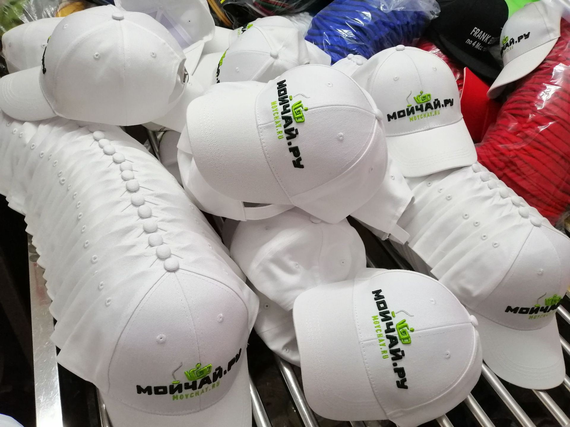 19489841556_1198852104