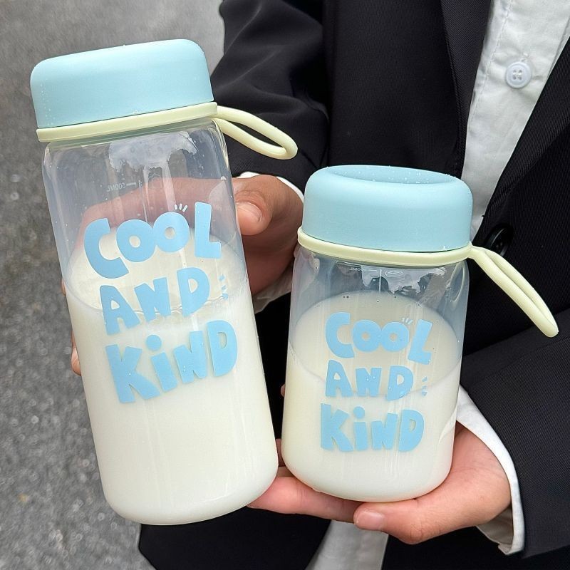 新しい高品質フラットカバーポータブルプラスチックカップかわいい女の子ポータブルミルクカップ小さなラウンドカバー広告ギフトカップ|undefined