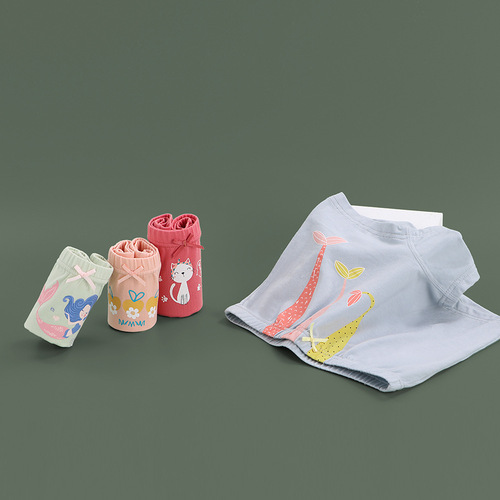 Cartoon pure cotton children's underwear summer thin boxer antibacterial little girl baby middle and older girl's shorts wholesale