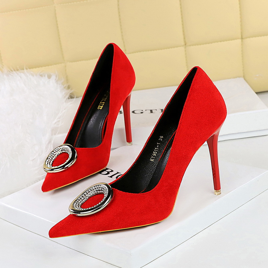 9511-K61 Banquet Women's Pedicure Slimming Ultra Suede Shallow Mouth Pointed Toe Metal Rhinestone Buckle Single Shoes_vogvips.com