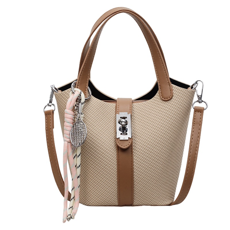 Bolso de cubo de estilo explosivo de mano de comercio exterior para mujer 2025 nuevo bolso de hombro casual de todo fósforo bolso de mensajero de estilo coreano