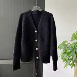 高比例苏力羊驼毛 百搭简约时尚轻奢法式双口袋钻扣开衫毛衣上衣