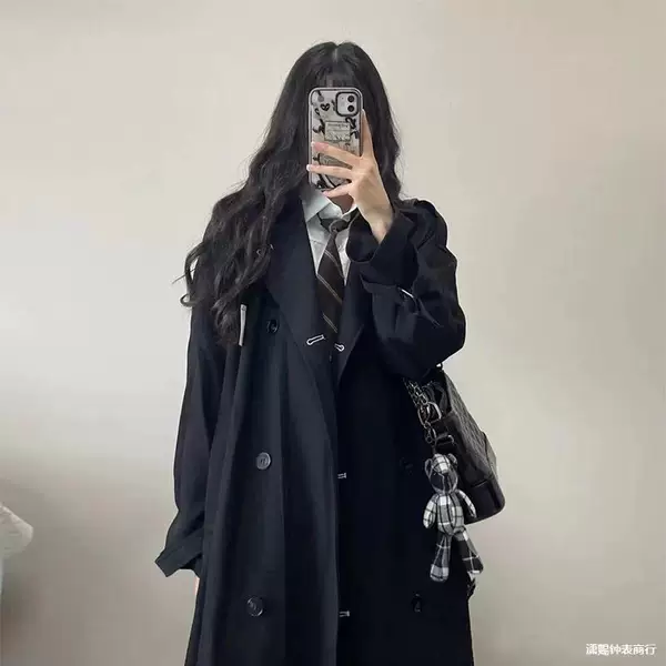 Black windbreaker coat women's long small 2025 new spring and autumn this year's explosions British style high sense