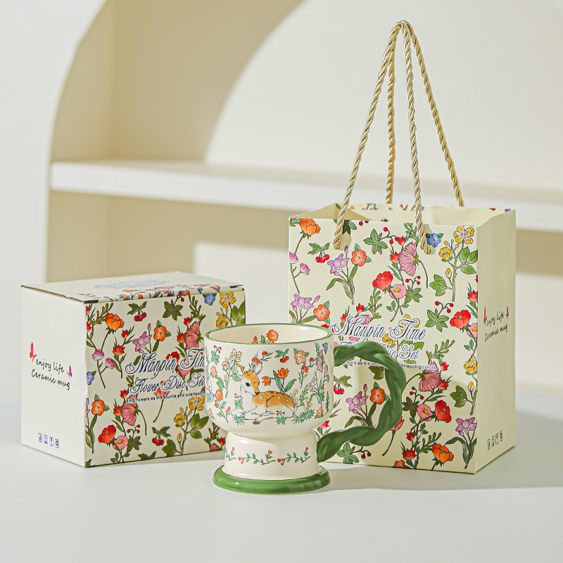 Taza de cerámica floral creativa para damas delicada y de alto valor de regalo de cumpleaños para dar a una amiga taza de café taza de agua