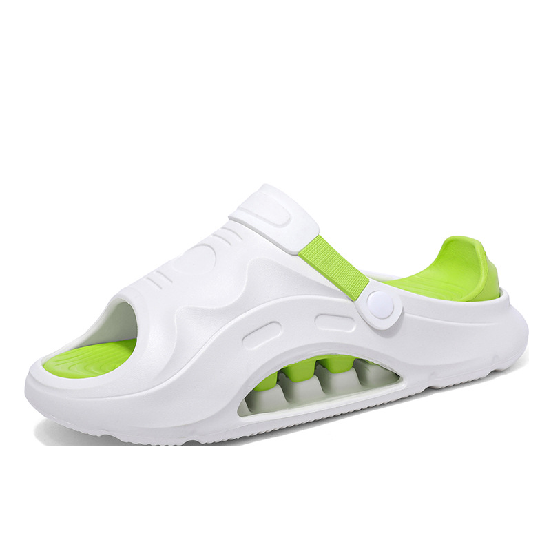 Pisar las pantuflas de mierda para uso externo de los hombres 2025 nuevo verano antideslizante y desodorante deportes para aumentar las sandalias y pantuflas de fondo grueso al aire libre