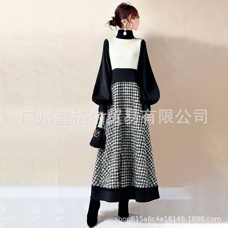 现货2025秋冬热卖新款气质高领白色毛织拼接格纹长款连衣裙|undefined