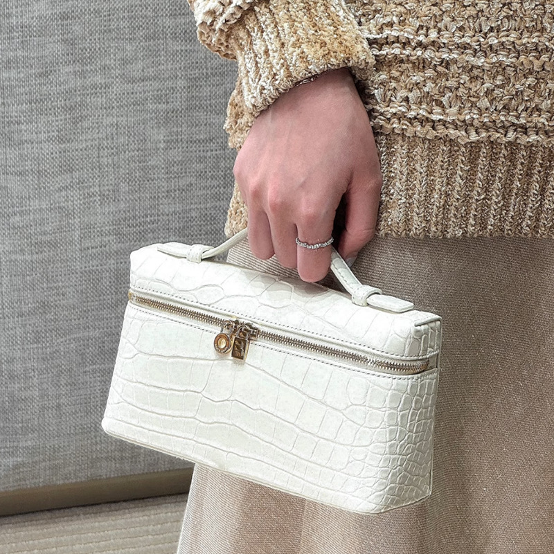 Lp19 Crocodile Pattern Box Bag Genuine Leather Lunchbox Bag Single Shoulder Crossbody Handbag Small Square Bag Gigi Same Style Makeup Bag Lp19 Crocodile Pattern Box Bag Genuine Leather Lunchbox Bag Single Shoulder Crossbody Handbag Small Square Bag Gigi Same Style Makeup Bag