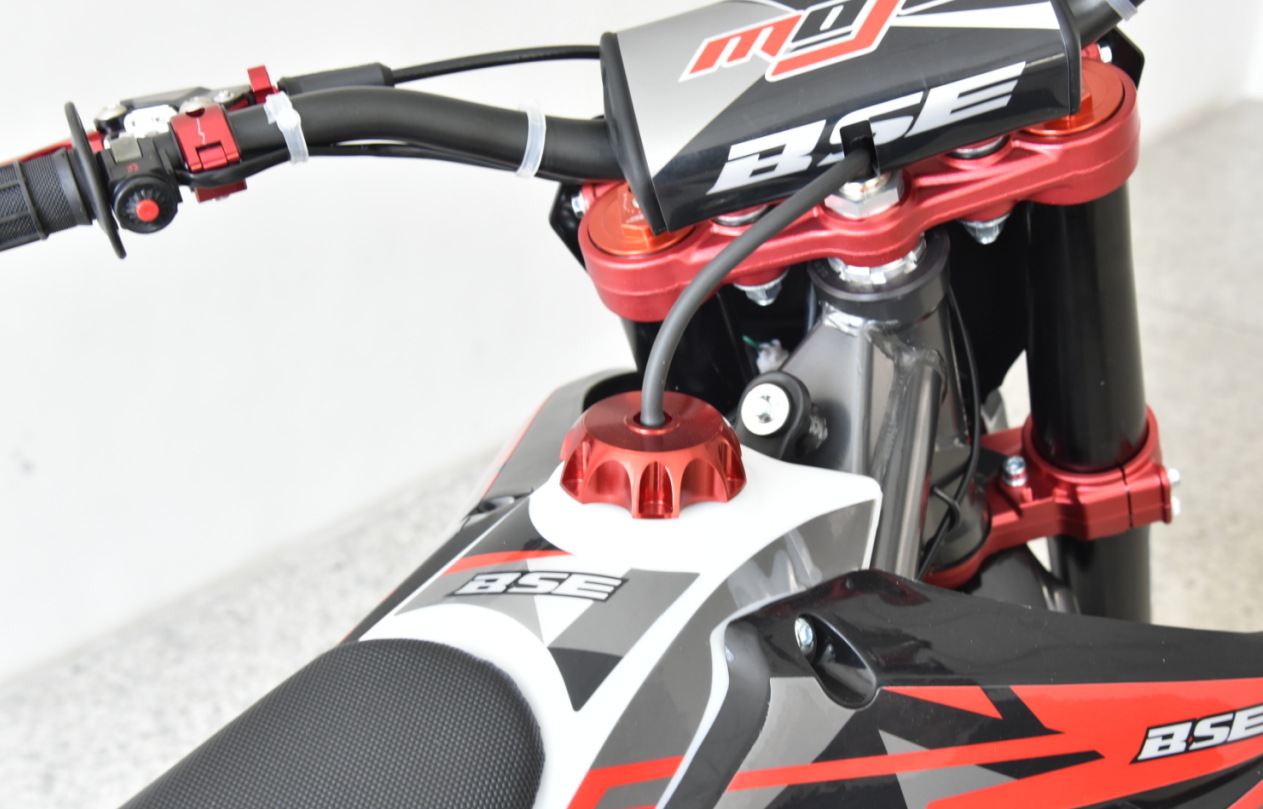 Posol M1 Flagship Version Zs Pr300 Engine Off-Road Motorcycle High-Altitude Mountain Off-Road Vehicle