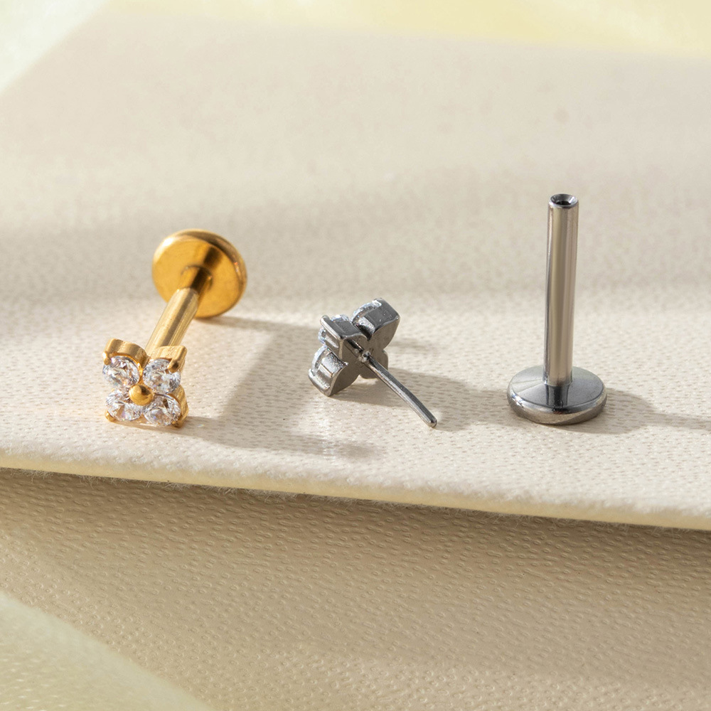 Bijou de piercing fleur en titane hengsen pour lèvre et cartilage_voghion.com