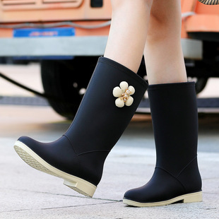 New Style Waterproof Shoes Women's Rain Boots Mid-barrel Korean Style Non-slip Rain Boots High-barrel Outer-wear Water Boots Fashionable All-match Rubber Shoes Long-barrel